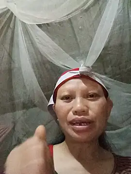 Snapshot of Ila-min chatting on June 22, 2026, 10:07 pm Ila-min online show from June 22, 2026, 10:07 pm