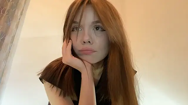 Linecutie online show from July 28, 2026, 8:52 pm