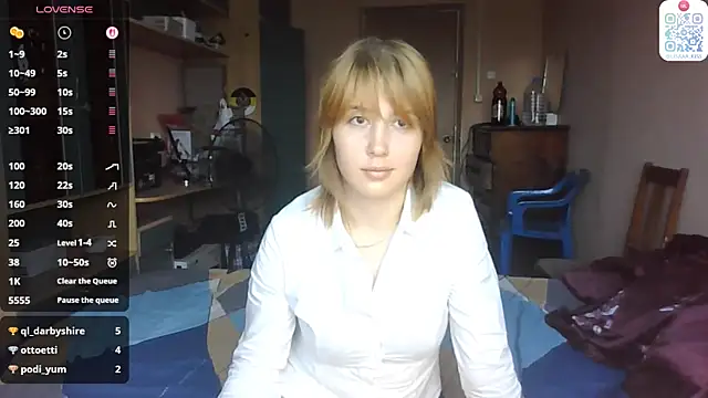 Mowhlntime online show from June 30, 2026, 1:11 pm