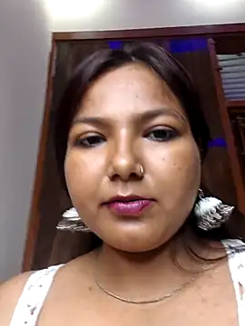 sheela 3563 online show from July 18, 2026, 3:42 pm