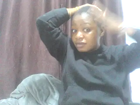 sweett camillah online show from June 18, 2026, 11:48 am