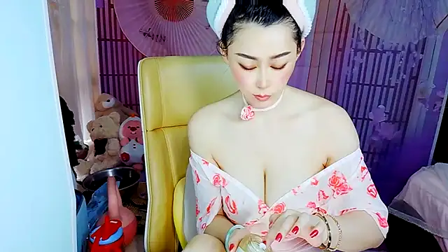 Snapshot of Duoduo-love chatting on June 25, 2026, 2:42 am Duoduo-love online show from June 25, 2026, 2:42 am