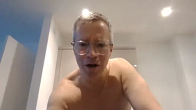 SinfulPulse69 online show from June 7, 2026, 6:57 pm