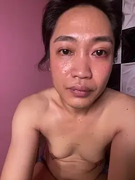 Snapshot of Asianpinaylicious chatting on June 10, 2026, 7:31 am Asianpinaylicious online show from June 10, 2026, 7:31 am