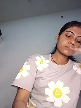 Snapshot of aapki_priya chatting on June 24, 2026, 5:17 am aapki priya online show from June 24, 2026, 5:17 am