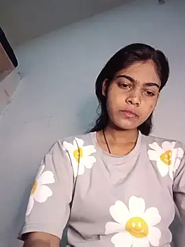 Snapshot of aapki_priya chatting on June 16, 2026, 4:56 am aapki priya online show from June 16, 2026, 4:56 am