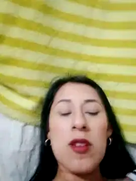 Snapshot of ELY_FE_ chatting on June 15, 2026, 3:18 am ELY FE online show from June 15, 2026, 3:18 am