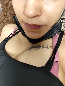 Snapshot of Swetie_Priyaaaaa chatting on July 17, 2026, 10:29 pm Swetie Priyaaaaa online show from July 17, 2026, 10:29 pm