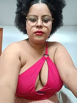 Lolacurly69 online show from June 13, 2026, 10:19 pm