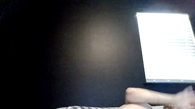 Mikecloudyhawk online show from July 1, 2026, 8:09 pm