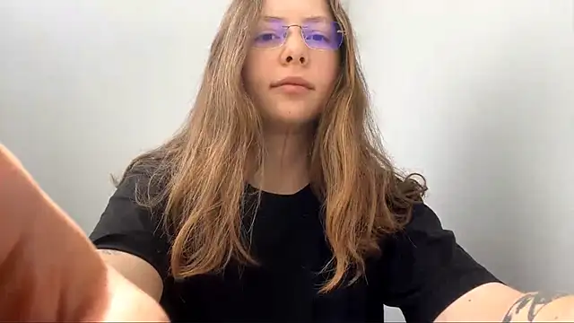 AlisonOhlmacher online show from June 10, 2026, 8:04 am