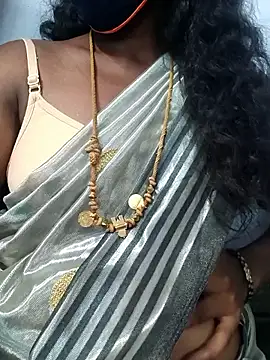 Snapshot of sweet_saranya chatting on June 23, 2026, 5:05 am sweet saranya online show from June 23, 2026, 5:05 am