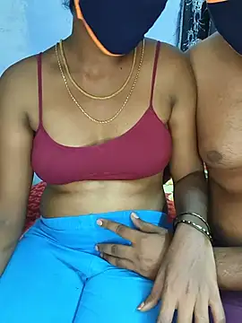 Snapshot of sweet_saranya chatting on July 6, 2026, 3:47 pm sweet saranya online show from July 6, 2026, 3:47 pm