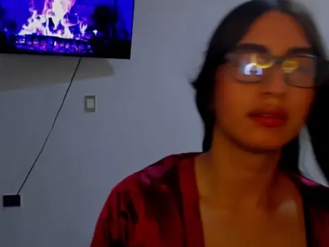 TheCherryLuxe online show from August 8, 2026, 2:46 pm