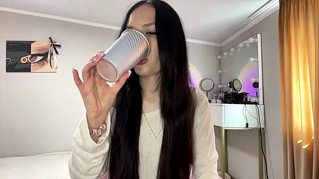 Snapshot of amelialiana chatting on June 14, 2026, 1:12 pm amelialiana online show from June 14, 2026, 1:12 pm