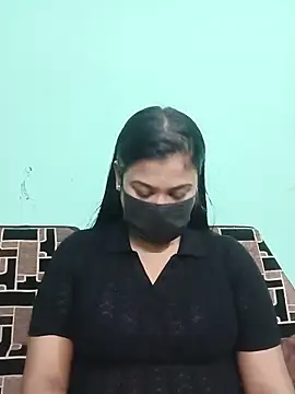 Snapshot of Sweathatamil chatting on June 14, 2026, 3:46 pm Sweathatamil online show from June 14, 2026, 3:46 pm