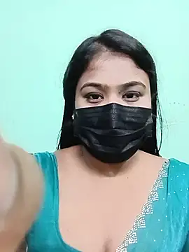 Snapshot of Sweathatamil chatting on July 28, 2026, 6:20 pm Sweathatamil online show from July 28, 2026, 6:20 pm
