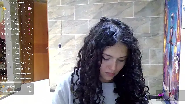 Diamond Curls online show from July 28, 2026, 6:20 pm