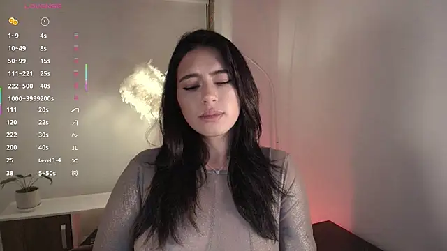Snapshot of Isa_vargas_ chatting on July 14, 2026, 2:05 am Isa vargas online show from July 14, 2026, 2:05 am
