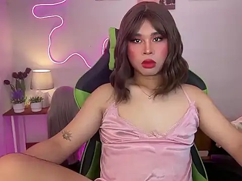Horny HoneyX online show from June 12, 2026, 8:39 pm