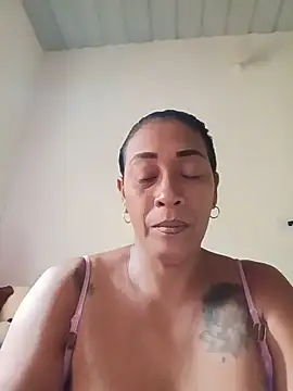 Snapshot of candelahot10 chatting on June 30, 2026, 1:11 pm candelahot10 online show from June 30, 2026, 1:11 pm