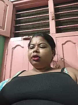 Snapshot of Mumtaz-vijay8 chatting on July 28, 2026, 6:31 pm Mumtaz-vijay8 online show from July 28, 2026, 6:31 pm