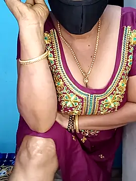 Snapshot of tamil_sarah chatting on July 29, 2026, 4:55 am tamil sarah online show from July 29, 2026, 4:55 am
