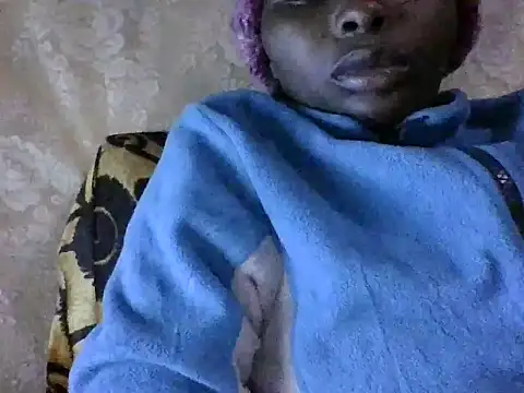 lucyswee online show from July 25, 2026, 6:03 pm