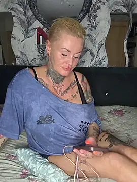 InkedMissLaBaehm online show from June 30, 2026, 9:37 pm