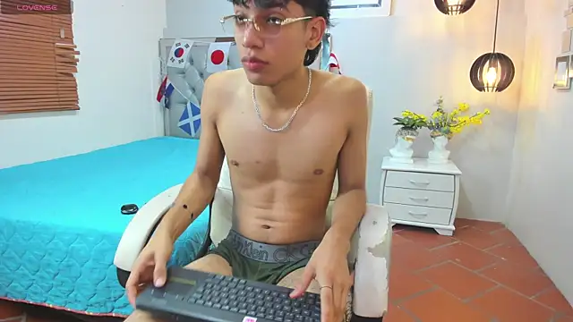 Jake Falcon online show from June 26, 2026, 11:38 am
