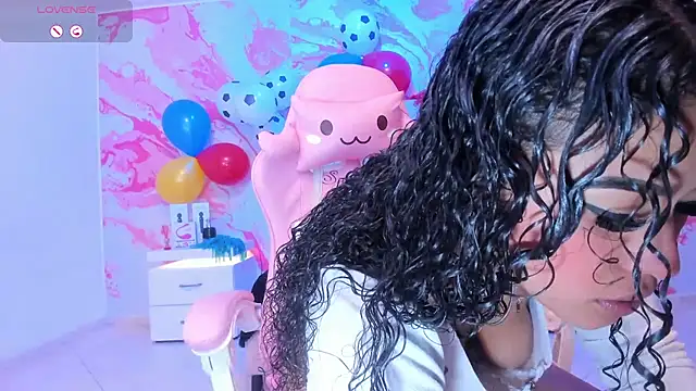 victoria rosee1 online show from July 11, 2026, 3:40 am