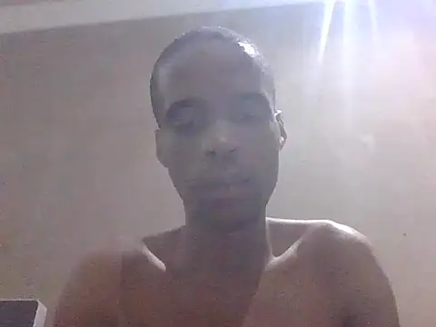 Snapshot of KingHood101 chatting on July 22, 2026, 4:53 pm KingHood101 online show from July 22, 2026, 4:53 pm