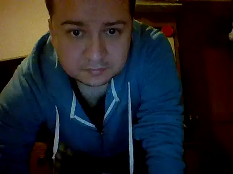 Frank06039CL online show from June 17, 2026, 3:22 pm
