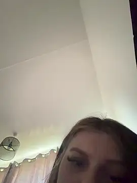 Elsa 27xx online show from June 22, 2026, 6:10 am
