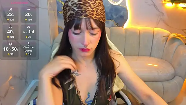 Lily Tx online show from July 27, 2026, 12:45 pm