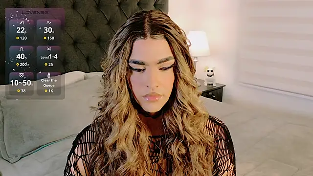 Scarlethvhonparker online show from April 12, 2026, 11:41 pm