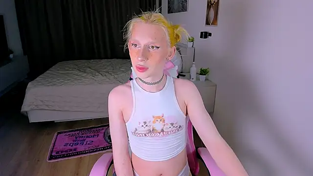 Snapshot of _Maybe_Baby chatting on June 24, 2026, 6:28 pm Maybe Baby online show from June 24, 2026, 6:28 pm