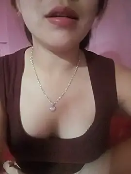 Snapshot of Clarra-s chatting on July 27, 2026, 11:28 am Clarra-s online show from July 27, 2026, 11:28 am