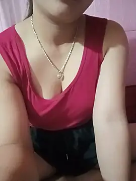 Snapshot of Clarra-s chatting on July 9, 2026, 10:53 pm Clarra-s online show from July 9, 2026, 10:53 pm