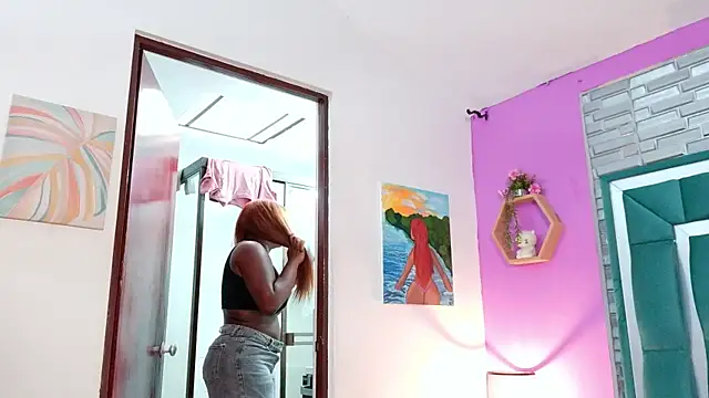 Snapshot of VALERY_SCOTT_ chatting on August 1, 2026, 12:47 pm VALERY SCOTT online show from August 1, 2026, 12:47 pm