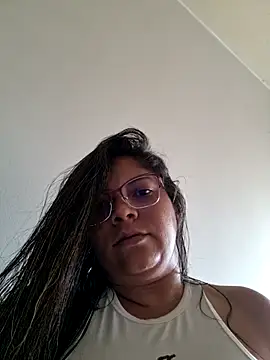 Snapshot of Dina_Phone chatting on June 12, 2026, 6:16 pm Dina Phone online show from June 12, 2026, 6:16 pm