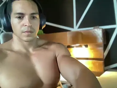 ChrisMattX online show from June 19, 2026, 12:22 pm