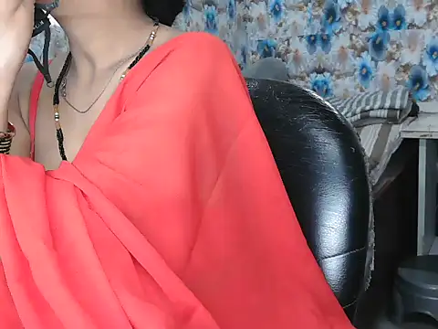 NottyMomo online show from July 21, 2026, 4:25 am