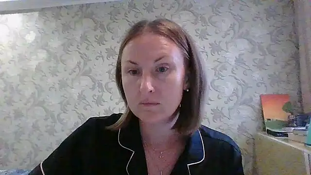 TashaLightX online show from June 14, 2026, 6:31 pm
