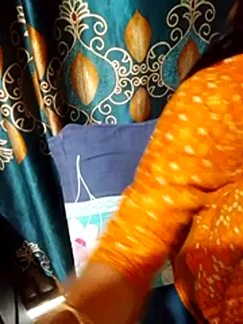 Snapshot of Shopner_Rani chatting on July 2, 2026, 11:27 am Shopner Rani online show from July 2, 2026, 11:27 am
