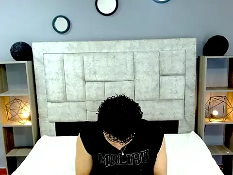 Snapshot of Rayan_Choi chatting on June 16, 2026, 9:04 pm Rayan Choi online show from June 16, 2026, 9:04 pm