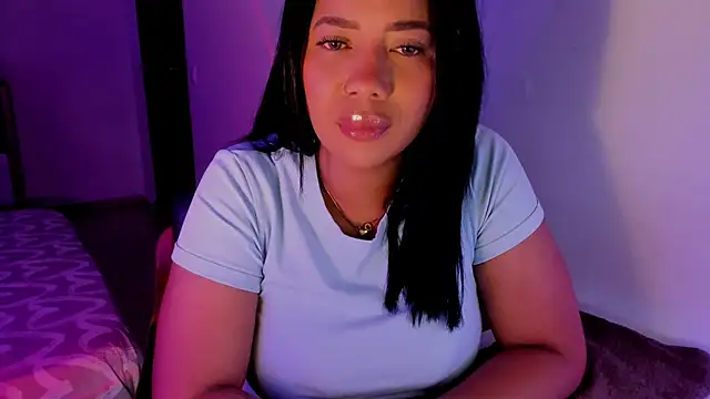 Snapshot of NicolePasqualott chatting on May 21, 2026, 7:33 pm NicolePasqualott online show from May 21, 2026, 7:33 pm