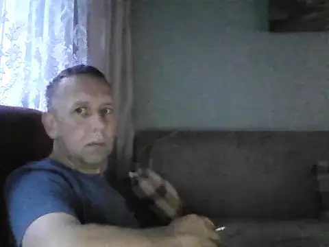 Snapshot of RafalekRozmarynowski81 chatting on June 15, 2026, 2:45 am RafalekRozmarynowski81 online show from June 15, 2026, 2:45 am
