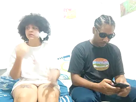 Snapshot of FlowerHot chatting on July 2, 2026, 1:06 am FlowerHot online show from July 2, 2026, 1:06 am