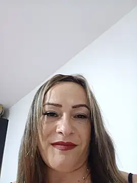 Ariana2402 online show from June 15, 2026, 6:02 am